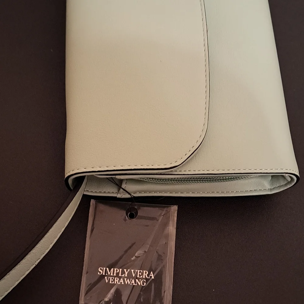Vera Wang Mint Green Crossbody Bag